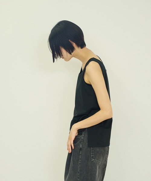 VICKY(ビッキー)の「接触冷感 タンクトップ(タンクトップ・レディース・ブルー/オフホワイト/ブラック/オレンジ・M)」の14枚目の写真