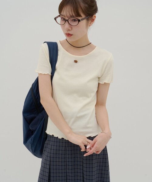 DISCOAT（ディスコート）の「【umm.】ロゴプレート半袖Tシャツ（Tシャツ/カットソー・レディース・サックスブルー/アイボリー/グレー・FREE）」の4枚目の写真