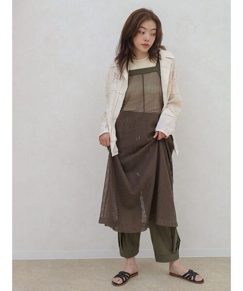 FIKA.(フィーカ)の「Bicolor mesh onpiece(ワンピース・レディース・ベージュ/カーキ/ブラック・FREE)」の3枚目の写真