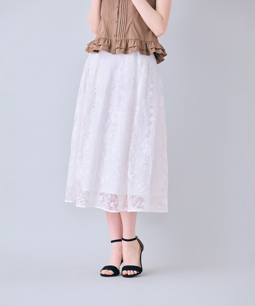 Audie a Muses(オーディアミューズ)の「刺繍レースタックボリュームスカート(スカート・レディース・ブラック/オフホワイト・38/42)」の2枚目の写真