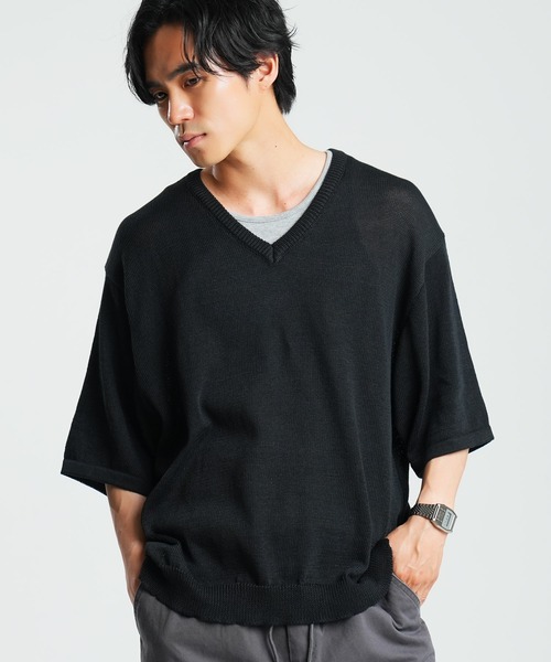 En serio TOKYO(エンソリオトーキョー)の「接触冷感V首半袖ニット(ニット/セーター・メンズ・チャコール/ネイビー/グレー/ブラウン/ブラック/グレイッシュベージュ/サックスブルー・LARGE/X-LARGE/MEDIUM)」の1枚目の写真