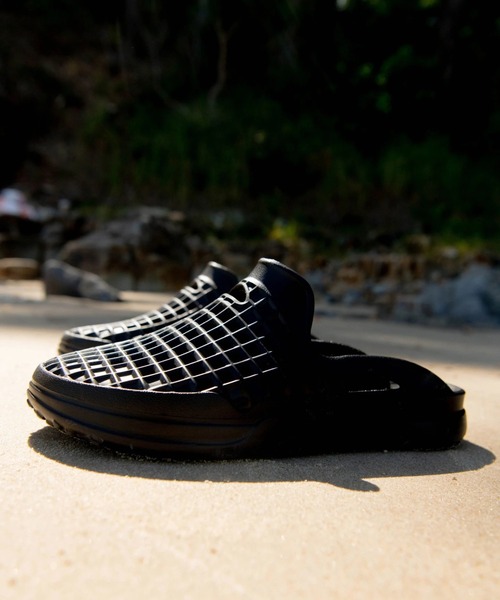 go slow caravan(ゴースローキャラバン)の「LUSSO CLOUD/ルッソ クラウド SCENARIO SLIDE(サンダル・メンズ・ブラック/ホワイト・27cm/25cm/28cm/26cm)」の9枚目の写真