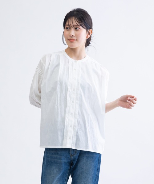 MARAI(マーライ)の「7分袖タックブラウス コットン100%(シャツ/ブラウス・レディース・ブラック/ブルー/アイボリー・フリー)」の4枚目の写真