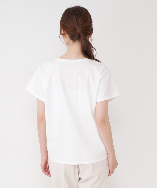 COUP DE CHANCE(クードシャンス)の「【接触冷感/抗菌防臭/消臭/UVカット】半袖ロゴTシャツ(Tシャツ/カットソー・レディース・ブラック/ホワイト・34/38)」の13枚目の写真