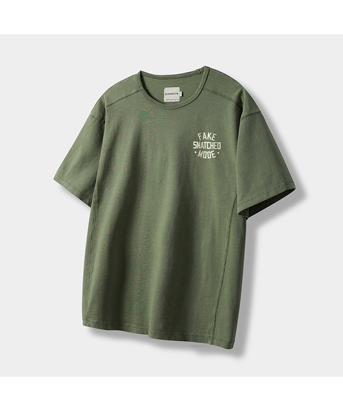 DIMITRI BLACK(ディミトリブラック)の「SNATCHED クロップ半袖Tシャツ_4カラー(Tシャツ/カットソー・レディース・クリーム/ネイビー/ダークグレー/オリーブ・LARGE/X-LARGE/MEDIUM)」の3枚目の写真