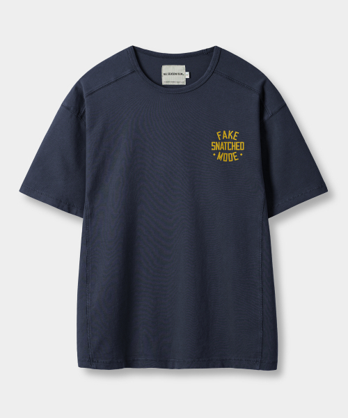 DIMITRI BLACK(ディミトリブラック)の「SNATCHED クロップ半袖Tシャツ_4カラー(Tシャツ/カットソー・レディース・クリーム/ネイビー/ダークグレー/オリーブ・LARGE/X-LARGE/MEDIUM)」の12枚目の写真