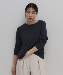 シンプルラグランスリーブカットソー