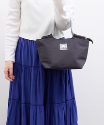 COMMON WARE（コモンウェアー）の「MRW : BANCHA BANCHA Lunch Bag バンチャ犬  ランチ保冷バッグ（お弁当箱）」