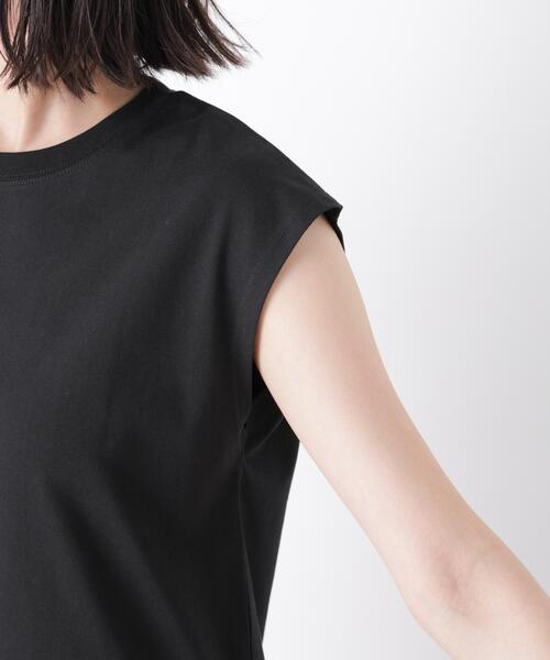 NANO universe(ナノユニバース)の「気化冷却機能 ノースリーブクルーネックトップス(Tシャツ/カットソー・レディース・ホワイト/ブラック/ベージュ・FREE)」の14枚目の写真