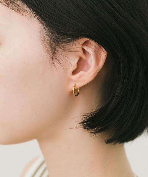 SMELLY(スメリー)の「ステンレスフープピアス13mm(ピアス(両耳用)・レディース・シルバー/ゴールド・-)」の8枚目の写真