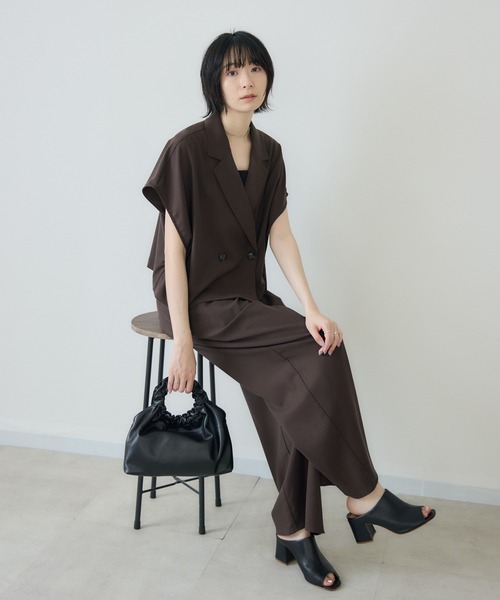 Paradise Picnic(パラダイスピクニック)の「cloche カルゼ生地タックパンツ(その他パンツ・レディース・ベージュ/ブラック/ブラウン・FREE)」の14枚目の写真