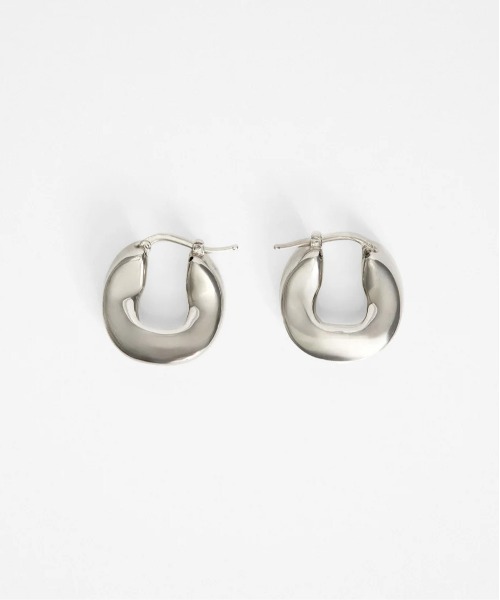 JIL SANDER(ジルサンダー)の「EARRINGS 2131(ピアス(両耳用)・レディース・シルバー・UNI)」の1枚目の写真