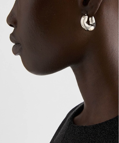 JIL SANDER(ジルサンダー)の「EARRINGS 2131(ピアス(両耳用)・レディース・シルバー・UNI)」の3枚目の写真