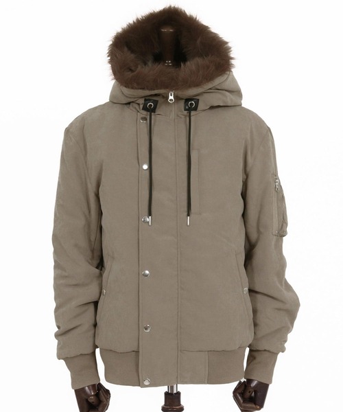 Magine(マージン)の「mj11742-Peach Skin Faux Fur Hooded Blouson ファーフードブルゾン(MGN-263-011)(ブルゾン・メンズ・ブラック/ベージュ/オリーブ・44/46/48)」の10枚目の写真