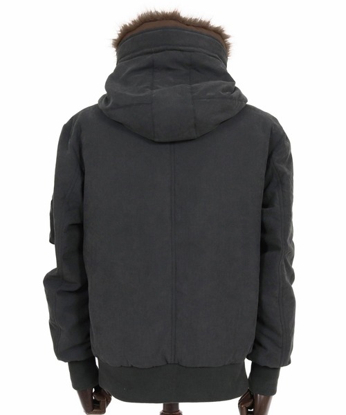 Magine(マージン)の「mj11742-Peach Skin Faux Fur Hooded Blouson ファーフードブルゾン(MGN-263-011)(ブルゾン・メンズ・ブラック/ベージュ/オリーブ・44/46/48)」の13枚目の写真