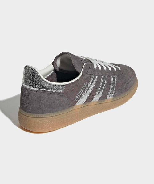 adidas(アディダス)の「ハンドボール スペツィアル シューズ / HANDBALL SPEZIAL SHOES / アディダスオリジナルス adidas Originals(スニーカー・レディース・グレー系その他・22.0cm/22.5cm/23.0cm/23.5cm/24.0cm/24.5cm/25.0cm/25.5cm/26.0cm/26.5cm/27.0cm/27.5cm/28.0cm/28.5cm/29.0cm/29.5cm/30.0cm)」の5枚目の写真