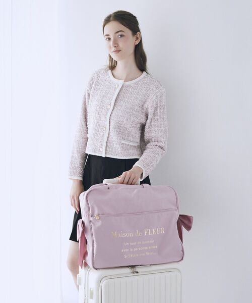 Maison de FLEUR(メゾンドフルール)の「サテンキャリーオンバッグ(トートバッグ・レディース・ピンク系その他2/ピンク/ブラック・FREE)」の1枚目の写真