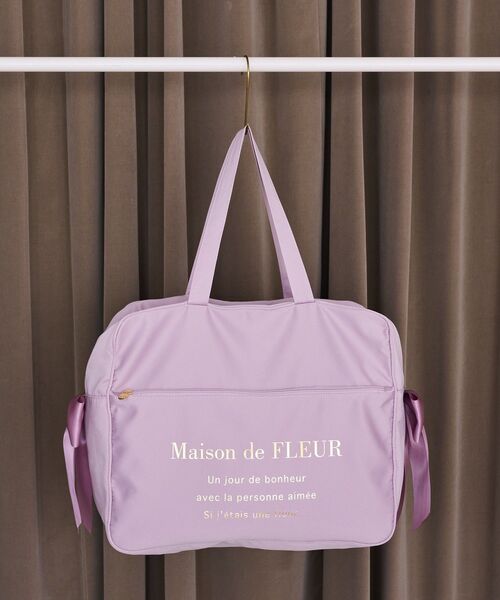 Maison de FLEUR(メゾンドフルール)の「サテンキャリーオンバッグ(トートバッグ・レディース・ピンク系その他2/ピンク/ブラック・FREE)」の5枚目の写真