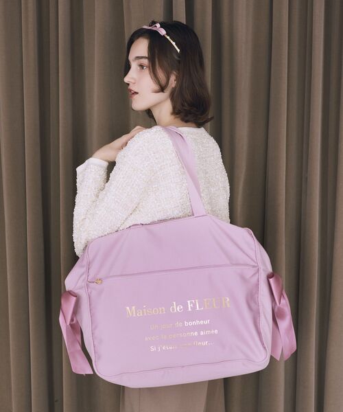 Maison de FLEUR(メゾンドフルール)の「サテンキャリーオンバッグ(トートバッグ・レディース・ピンク系その他2/ピンク/ブラック・FREE)」の6枚目の写真