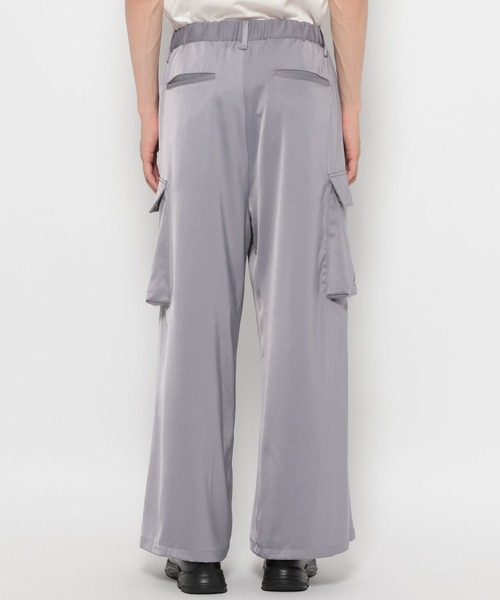 RAGEBLUE(レイジブルー)の「SATIN PARACHUTE CARGO PANTS/サテンパラシュートカーゴパンツ【セットアップ対応】(カーゴパンツ・メンズ・ブラック/グレー系その他・LARGE/MEDIUM)」の4枚目の写真