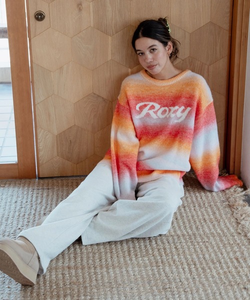ROXY(ロキシー)の「ROXY WISH UPON クルーネックロゴニットセーター 【2026年秋冬モデル】/ロキシー(ニット/セーター・レディース・ブルー/ブラック/オレンジ・SMALL/MEDIUM/LARGE)」の13枚目の写真