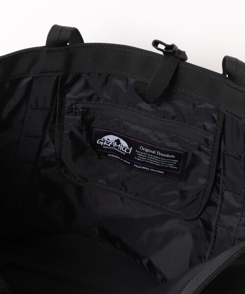 Gramicci(グラミチ)の「●GRAMICCI(グラミチ) ●CLIMBING TOTE(トートバッグ・メンズ・ブラック・FREE)」の4枚目の写真