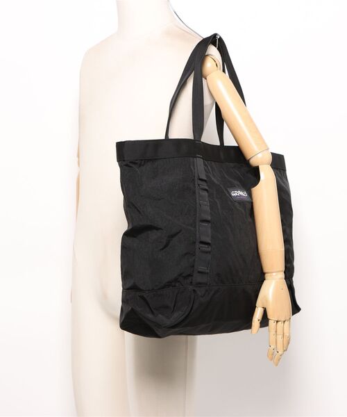Gramicci(グラミチ)の「●GRAMICCI(グラミチ) ●CLIMBING TOTE(トートバッグ・メンズ・ブラック・FREE)」の5枚目の写真