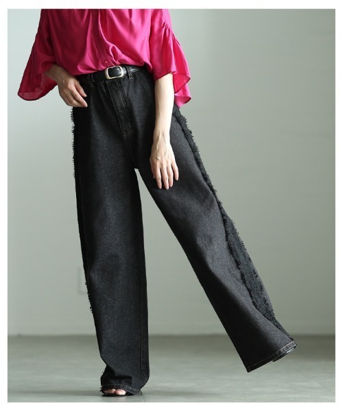 Sawa a la mode(サワアラモード)の「サイドレース12オンスデニムワイドパンツ(デニムパンツ・レディース・ブラック/ブルー系・FREE)」の15枚目の写真