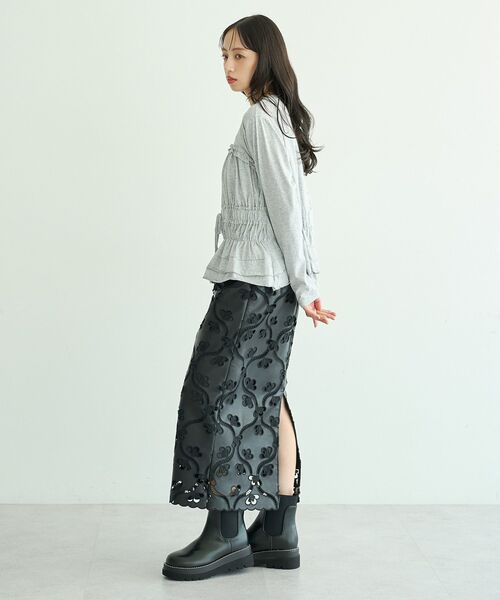 earth music&ecology（アースミュージックアンドエコロジー）の「ビスチェ風シャーリングプルオーバー（Tシャツ/カットソー・レディース・ブラック/カーキ/杢グレー・FREE）」の7枚目の写真