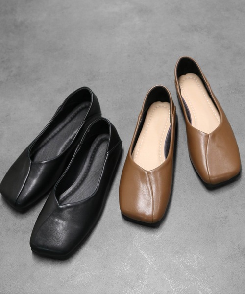 THE CELL.(ザセルドット)の「アシンメトリーシーム スクエアトゥ バブーシュ ASYMMETRIC SEAM SQUARE TOE BABOUCHE(その他シューズ・レディース・ブラウン/ブラック・39/35/37)」の2枚目の写真