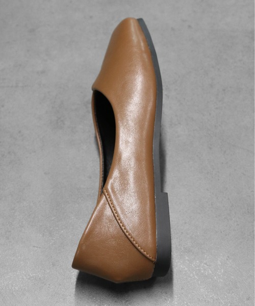 THE CELL.(ザセルドット)の「アシンメトリーシーム スクエアトゥ バブーシュ ASYMMETRIC SEAM SQUARE TOE BABOUCHE(その他シューズ・レディース・ブラウン/ブラック・39/35/37)」の12枚目の写真