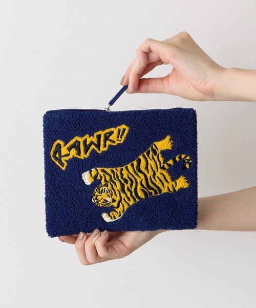 BIRTHDAY BAR(バースデイバー)の「animal sagara embroidery pouch サガラ刺繍ポーチ(ポーチ・レディース・ネイビー/グリーン・0)」の2枚目の写真