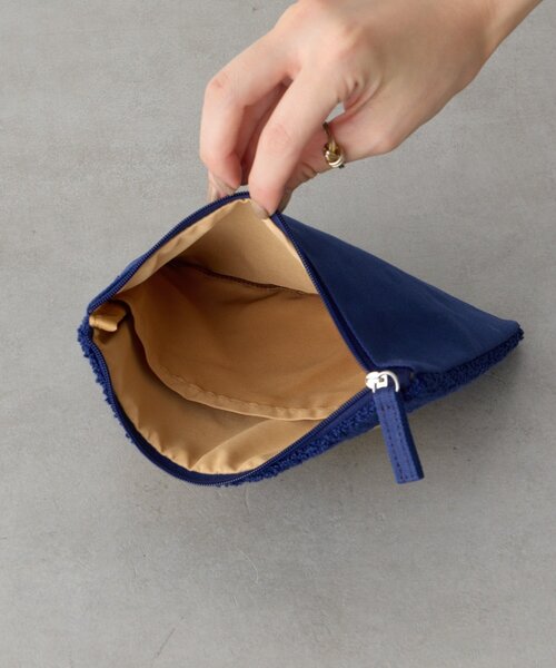 BIRTHDAY BAR(バースデイバー)の「animal sagara embroidery pouch サガラ刺繍ポーチ(ポーチ・レディース・ネイビー/グリーン・0)」の9枚目の写真