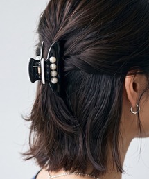 STYLE DELI（スタイルデリ）の「【DELI by】クラシックパールバンスクリップ（バレッタ/ヘアクリップ）」