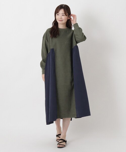 one'sterrace（ワンズテラス）の「布帛切替カットソーワンピース（ワンピース・レディース・グレー系その他7/カーキ系5/レッド系9・02）」の2枚目の写真