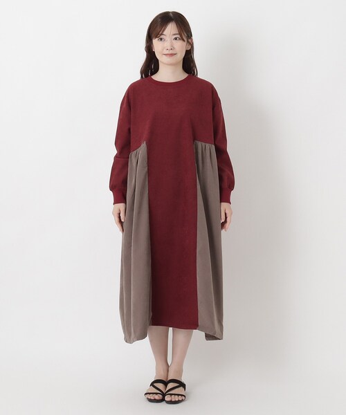 one'sterrace（ワンズテラス）の「布帛切替カットソーワンピース（ワンピース・レディース・グレー系その他7/カーキ系5/レッド系9・02）」の4枚目の写真