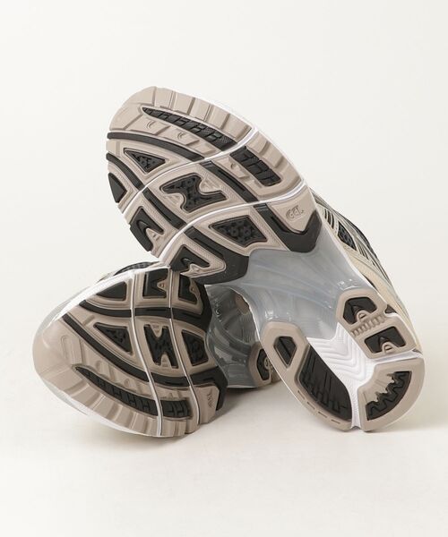 ASICS（アシックス）の「GEL-KAYANO 14 / ゲルカヤノ 14（スニーカー・メンズ・グレー系その他・23/28/30.5/24/29/28.5/23.5/26/27/25/29.5/24.5/26.5/25.5/27.5/22.5）」の10枚目の写真