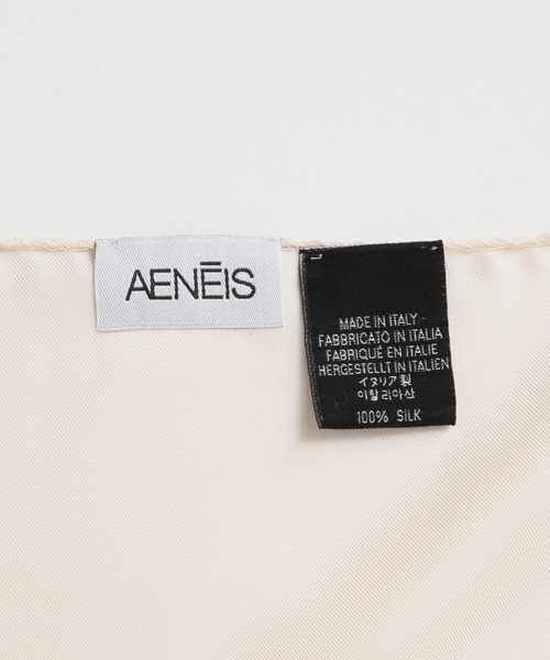 journal standard L'essage（ジャーナルスタンダードレサージュ）の「《追加》AENEIS/エネス Nostalgia Flowers Silk Scarf 90 スカーフ（バンダナ/スカーフ・レディース・アイボリー・FREE）」の8枚目の写真