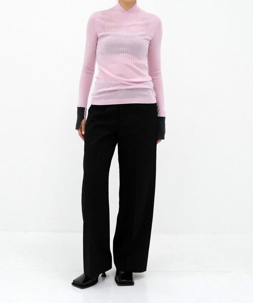 CINOH(チノ)の「【CINOH/チノ】15.5 MICRON WOOL SOFT V-NECK KNIT/ウールソフトVネックニット(ニット/セーター・レディース・ピンク/ベージュ/ダークグレー/ブラック・38)」の21枚目の写真