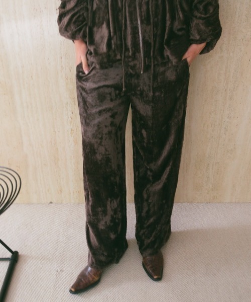 Ruh Dhan(ルーダン)の「Botanical Dye Velour Pants(その他パンツ・レディース・ブラウン/グレー/アイボリー・FREE)」の3枚目の写真