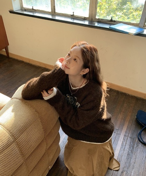 Ritzy(リッツィー)の「スパンコールロゴふわもこニット(ニット/セーター・レディース・モカ・FREE)」の19枚目の写真