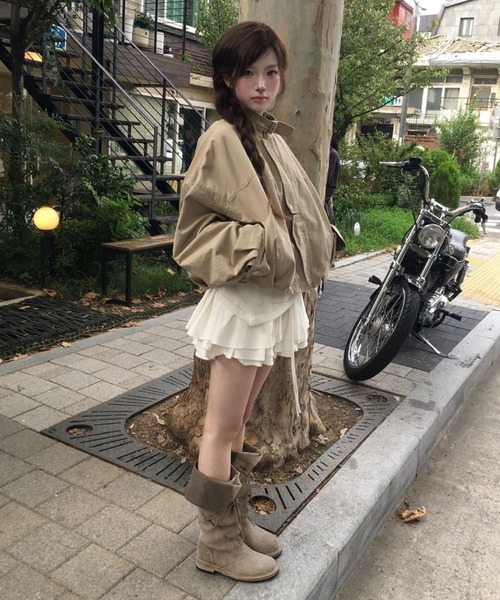 modimood(モディムード)の「MOMU ヴィンテージバックルバルーンクロップドフィールドジャケット(ブルゾン・レディース・チャコール/ベージュ・FREE)」の6枚目の写真