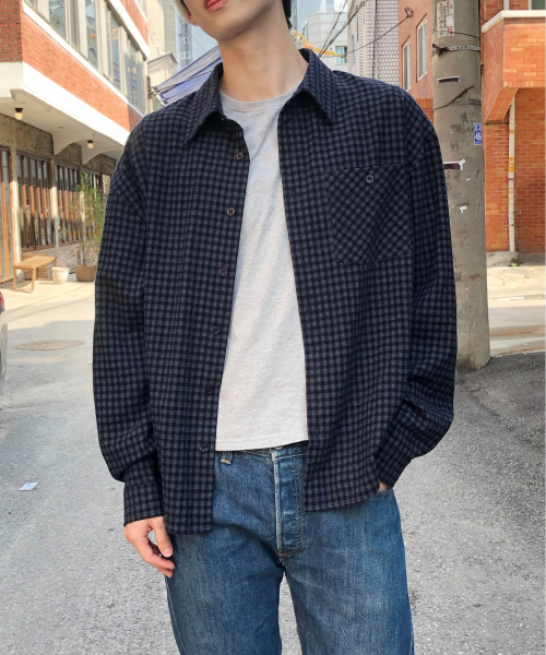 THE DREAMER(ザ・ドリーマー)の「クラシック セミクロップドチェックシャツ ミッドナイトネイビー(シャツ/ブラウス・レディース・その他・LARGE/MEDIUM)」の1枚目の写真