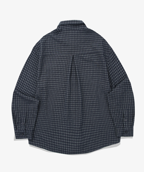 THE DREAMER(ザ・ドリーマー)の「クラシック セミクロップドチェックシャツ ミッドナイトネイビー(シャツ/ブラウス・レディース・その他・LARGE/MEDIUM)」の2枚目の写真