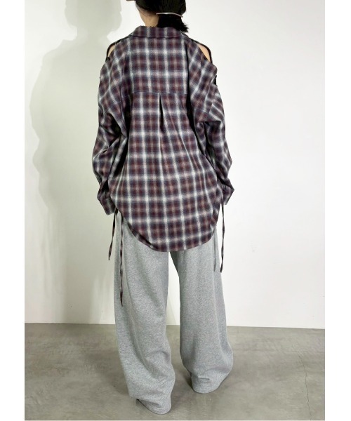 MIDVEIN(ミッドヴェイン)の「curve line sweat pants(スウェットパンツ・レディース・ベージュ/グレー/ブラック・FREE)」の4枚目の写真