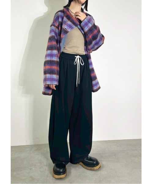 MIDVEIN(ミッドヴェイン)の「curve line sweat pants(スウェットパンツ・レディース・ベージュ/グレー/ブラック・FREE)」の9枚目の写真