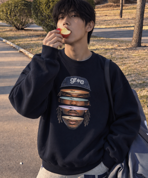 GRAVER ORDINARY（グレイバーオーディナリー）の「[ODNR UNISEX]Face Grae スウェット_4color（スウェット・レディース・ブラック/ネイビー/グレー/クリーム・SMALL/MEDIUM/LARGE）」の11枚目の写真