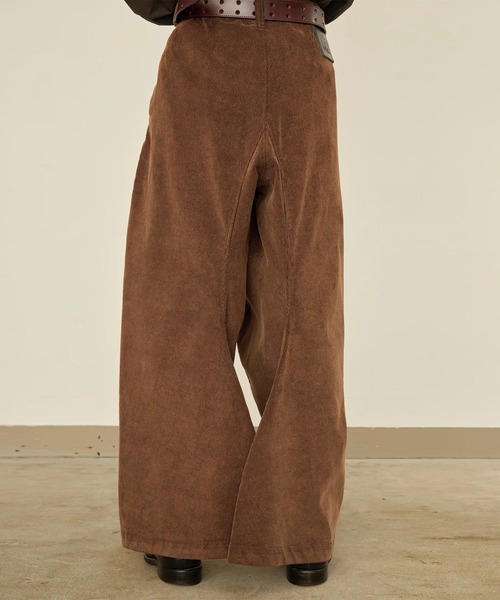 I'm here:(アイムヒアー)の「【I'm here】TWIST CORDUROY PANTS(その他パンツ・メンズ・ライトベージュ/グレー/ブラウン・L/M)」の22枚目の写真
