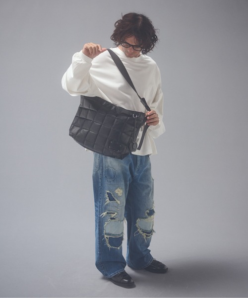 ADAM PATEK（アダムパテック）の「ADAMPATEK/ w/r leather  quilting medium shoulder bag/撥水レザーキルティングミディアムショルダーバッグ（ショルダーバッグ・メンズ・ブラック・FREE）」の14枚目の写真