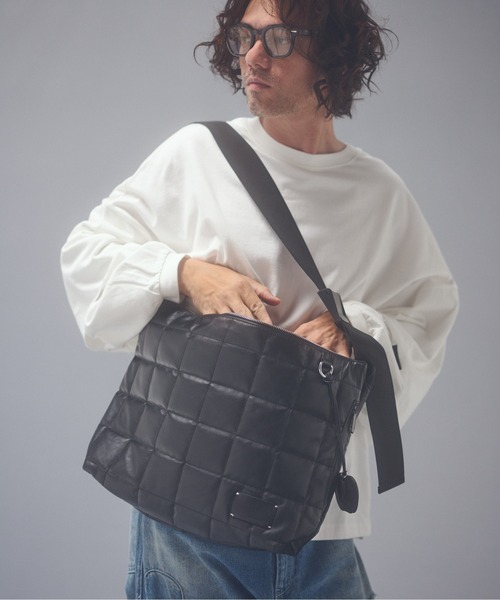 ADAM PATEK（アダムパテック）の「ADAMPATEK/ w/r leather  quilting medium shoulder bag/撥水レザーキルティングミディアムショルダーバッグ（ショルダーバッグ・メンズ・ブラック・FREE）」の15枚目の写真